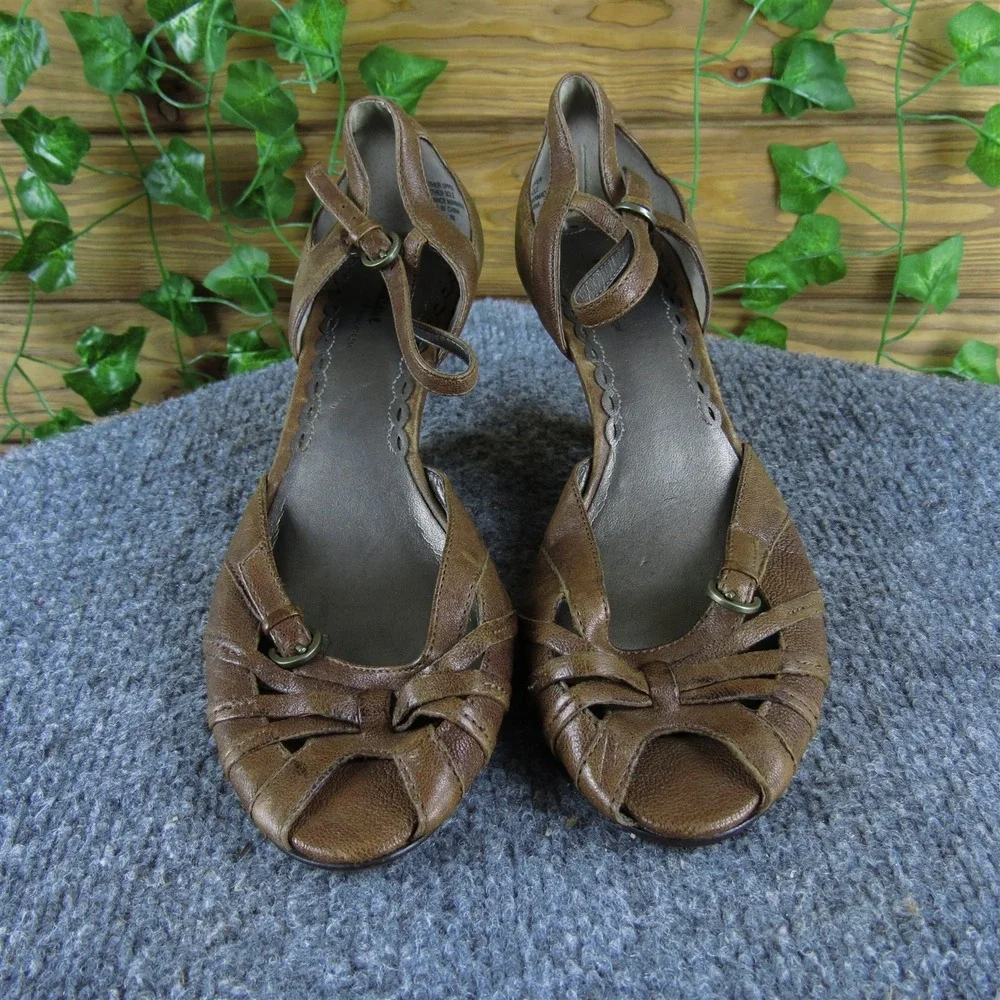 Boutique Nordstrom Women Java Ankle Strap Brown Leather Pump 7 Gently Used 2025‎